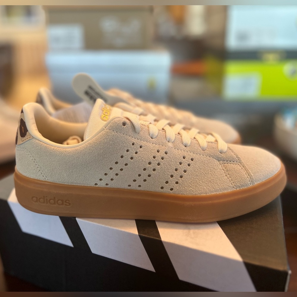 Adidas Vantage 2.0 Leopard Heel